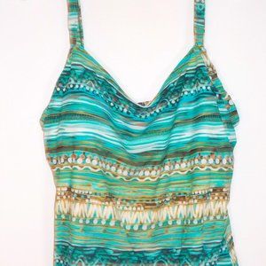 $10 End of Summer Sale!  2-pc swimsuit 1X/sz 20 in green and black